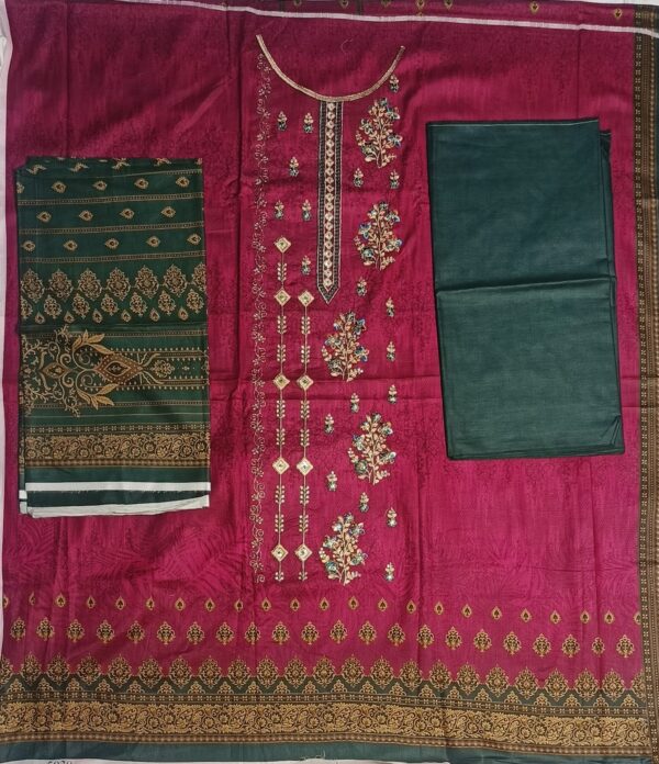 Lawn three piece with (Lawn) dupatta - Image 6